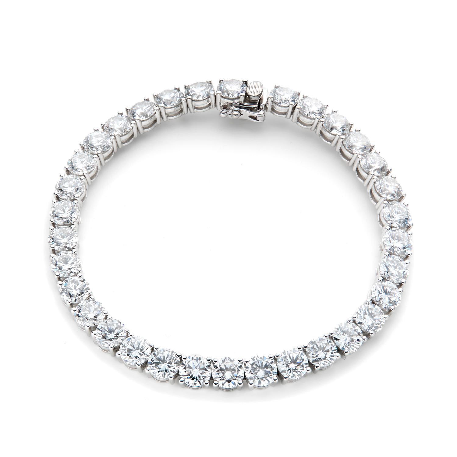 White Gold 16.5 carat Tennis Bracelet